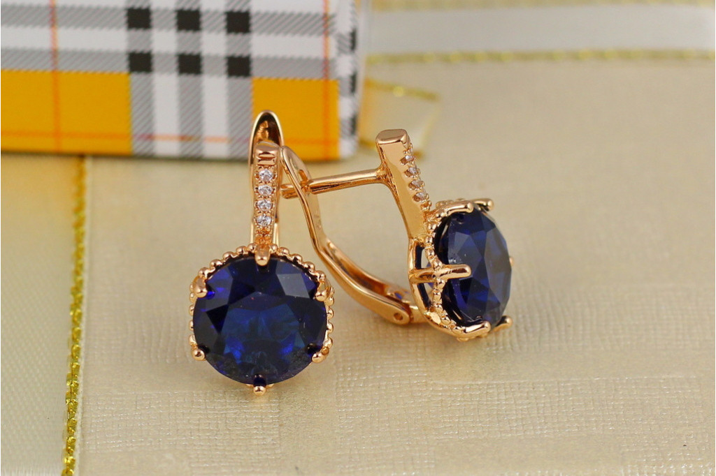 Серьги Xuping Jewelry с синим большим камнем шестигранная оправа 2 см золотистые