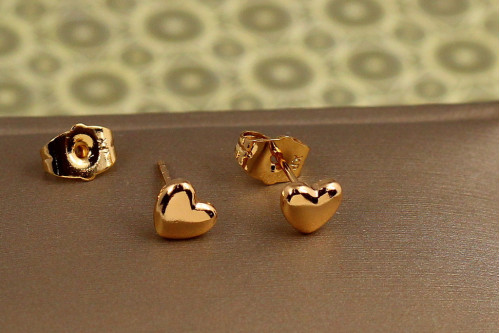 Сережки гвоздики Xuping Jewelry Гладкі серця 6 мм золотисті