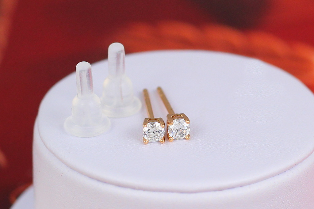 Серьги гвоздики Xuping Jewelry камешки на четыре крепления 3 мм золотистые