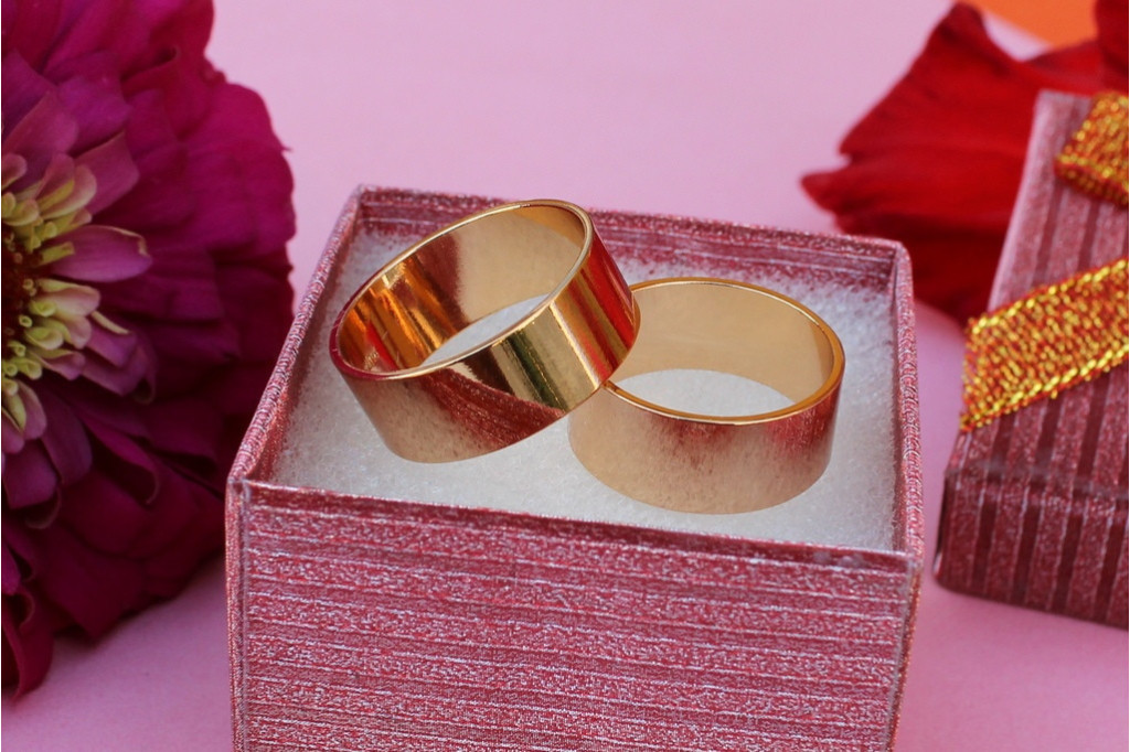 Обручка Xuping Jewelry американка 8 мм р 24 золотиста