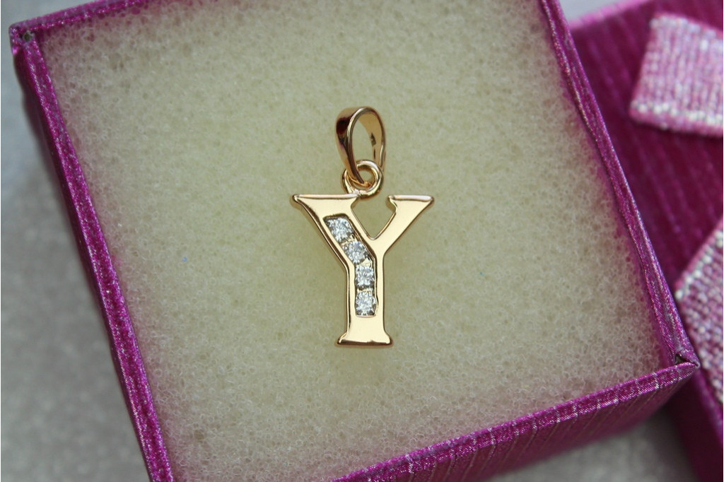 Кулон Xuping Jewelry буква Y 1,5 см золотистый