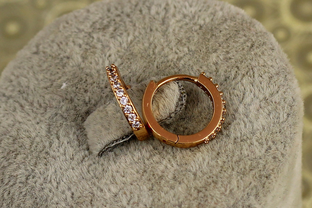 Сережки Xuping Jewelry кільця з камінням Адажио 1,2 см золотисті