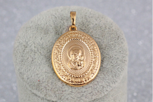 Ладанка Xuping Jewelry овальная Мария с младенцем 2,8 см золотистая