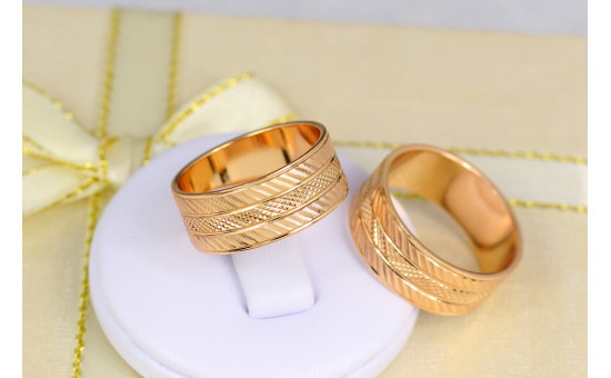 Обручка Xuping Jewelry гранована 8 мм 16,17,18 р золотиста