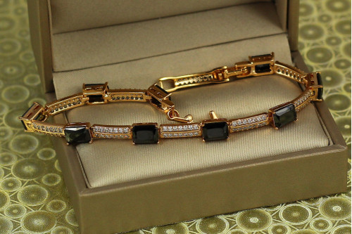 Браслет Xuping Jewelry дві дорожки із чорними прямокутниками 21 см 6 мм золотистий