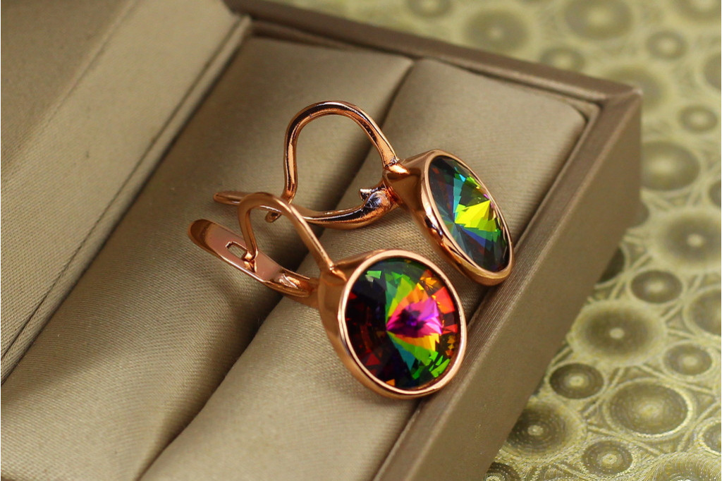 Сережки Xuping Jewelry камені Сваровскі зелені в обідку 2,5 см золотисті