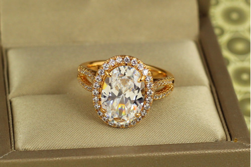 Кільце Xuping Jewelry Камея із білим каменем р 19 золотисте