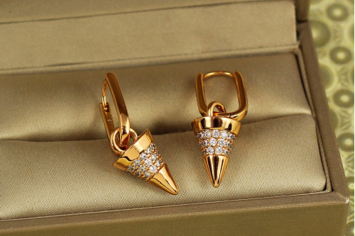 Сережки підвіски Xuping Jewelry конус 3,3 см золотисті