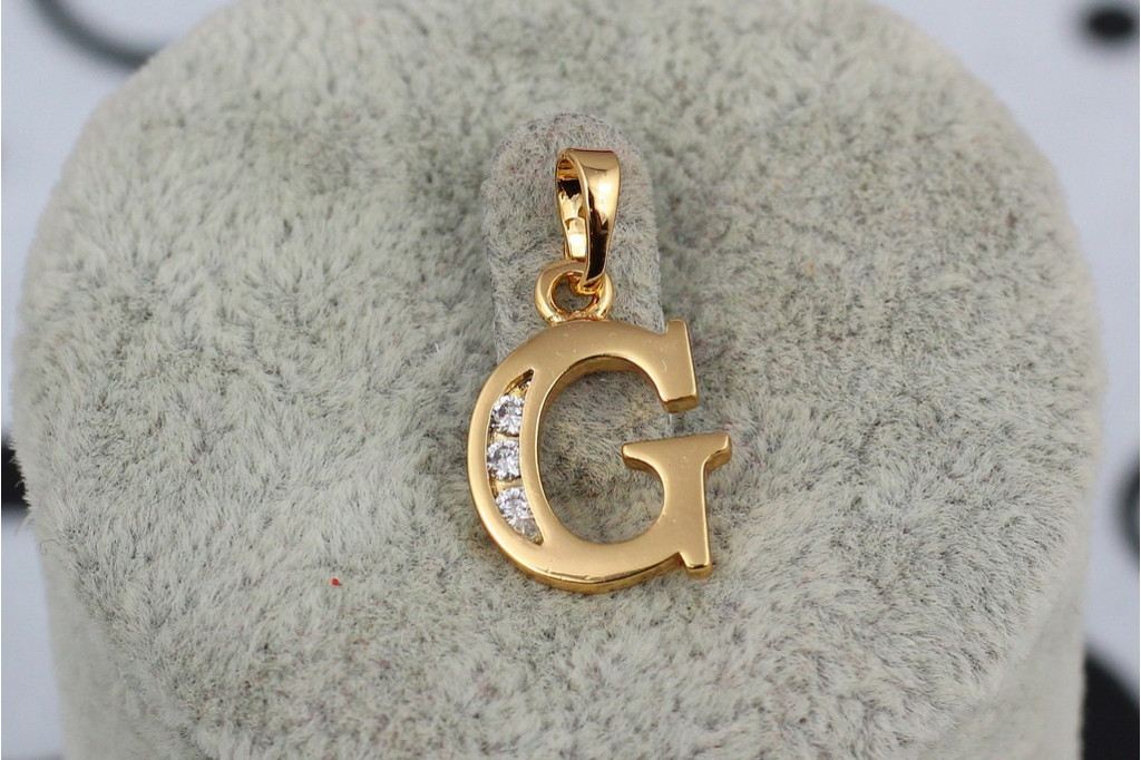 Кулон Xuping Jewelry буква G 1,5 см золотистый