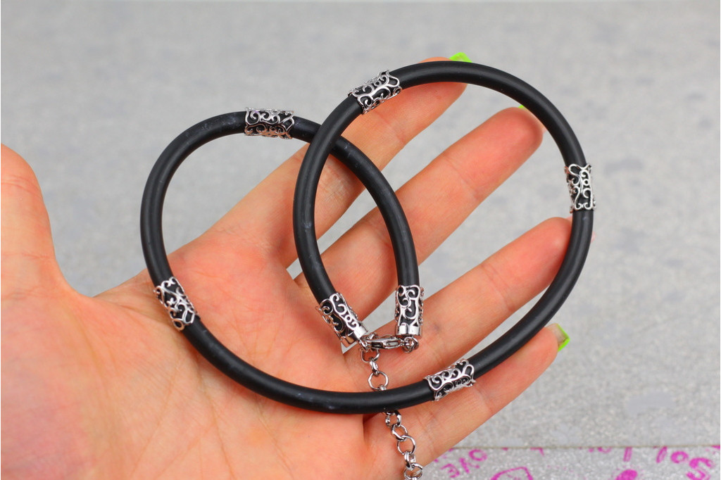 Каучук Xuping Jewelry 42 см 5 мм добавочная цепочка 6 см с серебряными вставками
