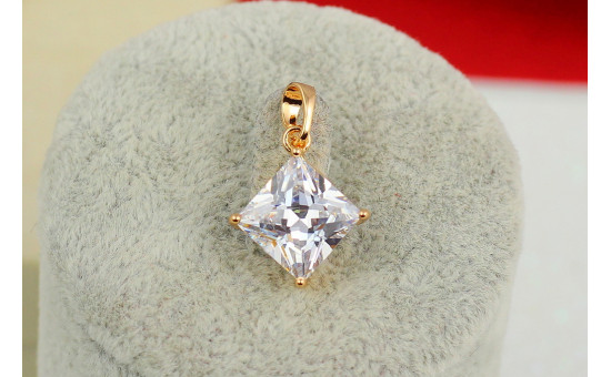 Кулон Xuping Jewelry ромбик 1,5 см золотистий