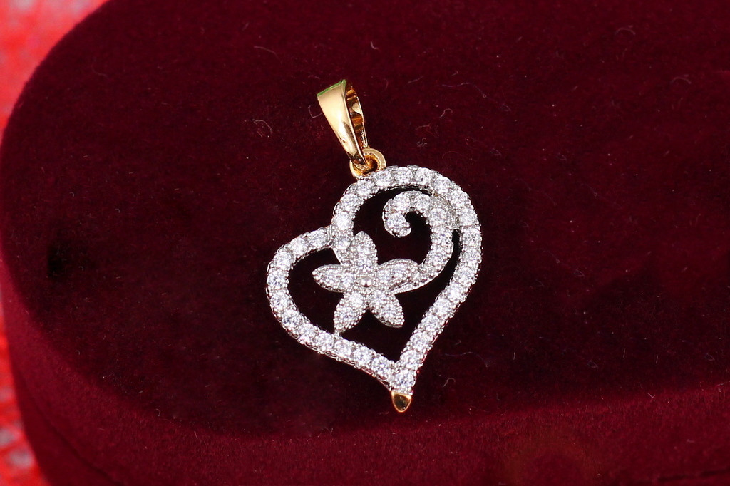 Кулон Xuping Jewelry  сердце с цветочком в середине 1,9 см золотистый
