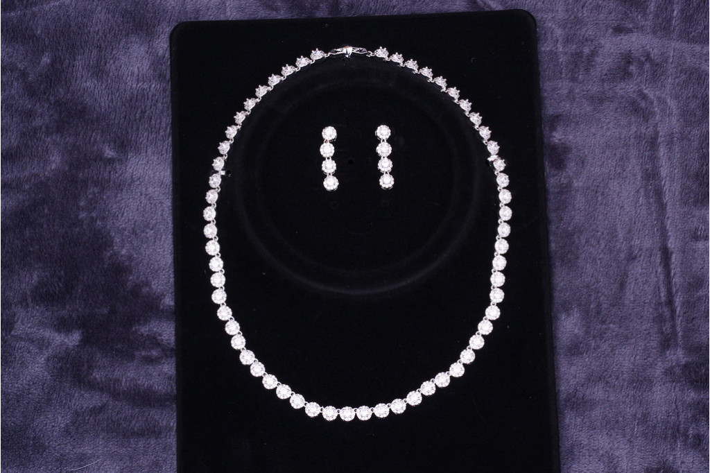 Комплект Колье и серьги Xuping Jewelry Ребека серебристые