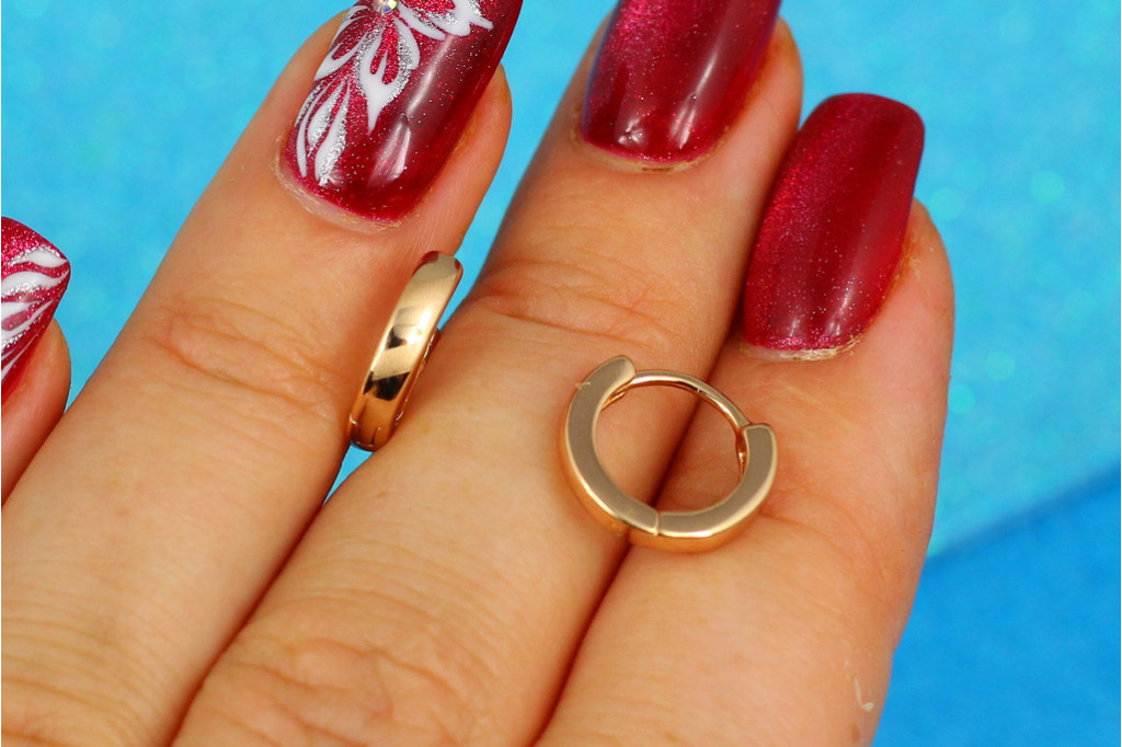 Серьги Xuping Jewelry кольца с рисунком шагрененевые диагональные полоски 1 см золотистые